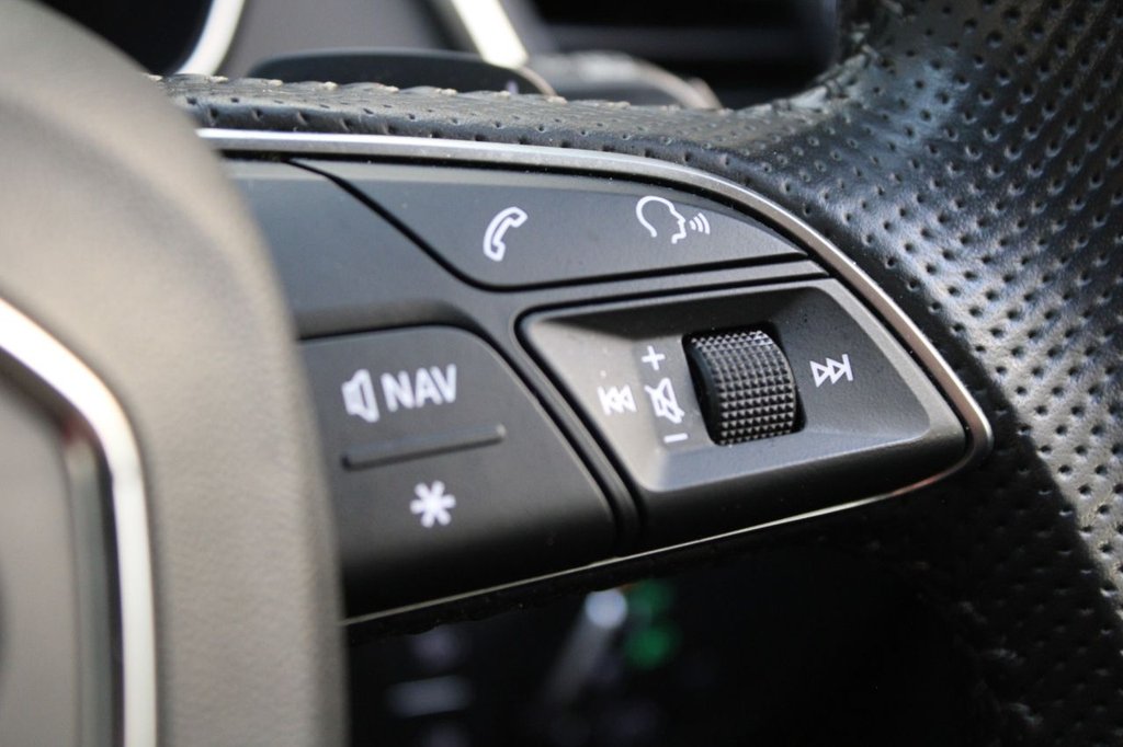 Used Audi Q5 2018 for sale - 77231470: Photo 43