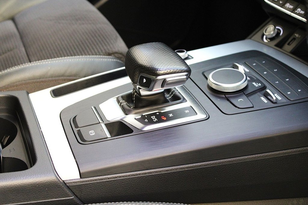 Used Audi Q5 2018 for sale - 77231470: Photo 48