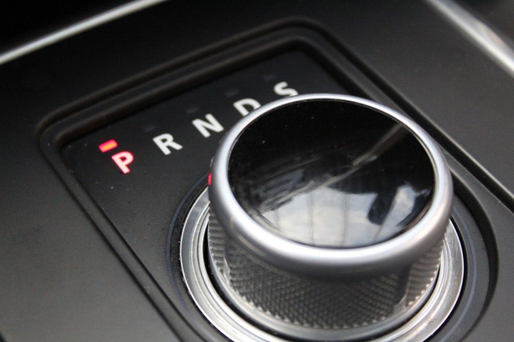 Used Land Rover Discovery Sport 2016 for sale - 77437209: Photo 40