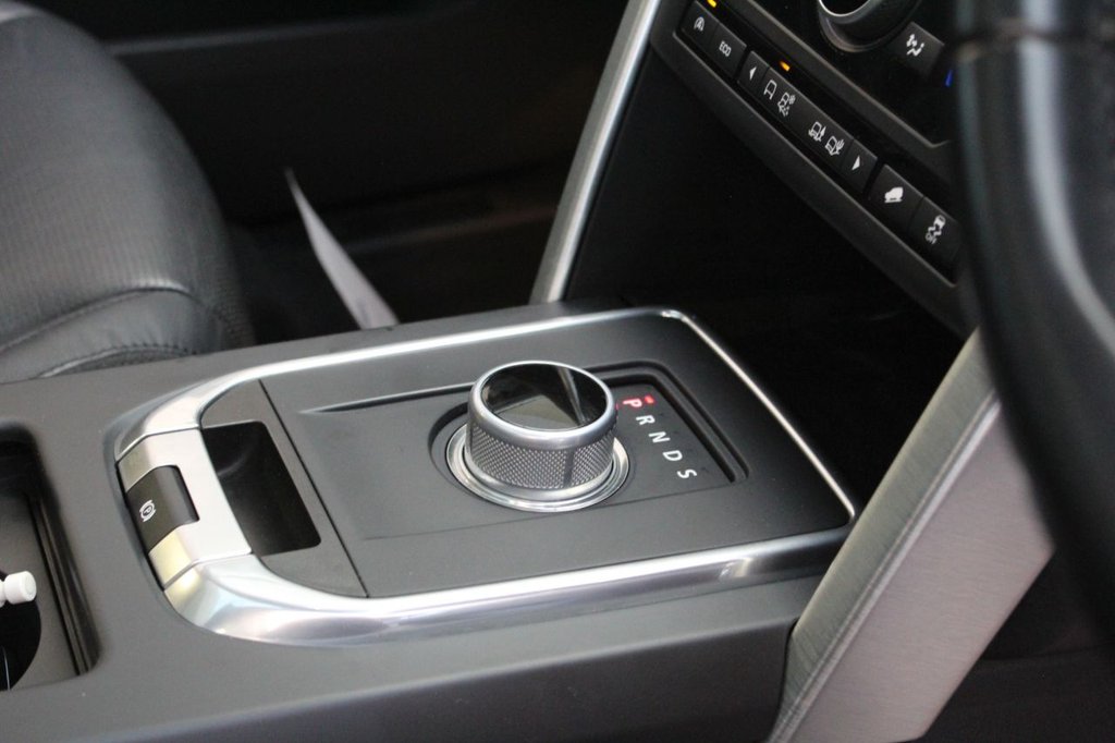 Used Land Rover Discovery Sport 2016 for sale - 77437209: Photo 48