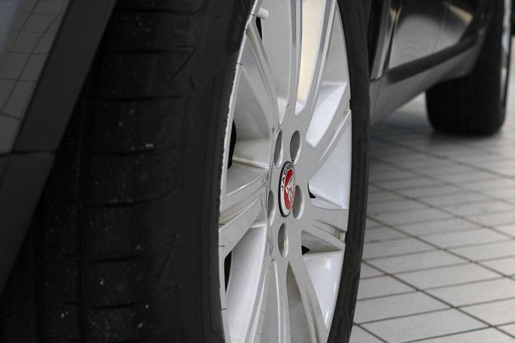 Used Jaguar E-Pace 2019 for sale - 77231464: Photo 14