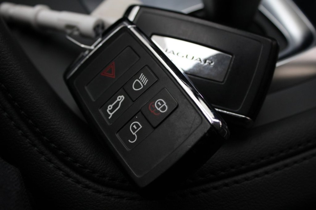 Used Jaguar E-Pace 2019 for sale - 77231464: Photo 39