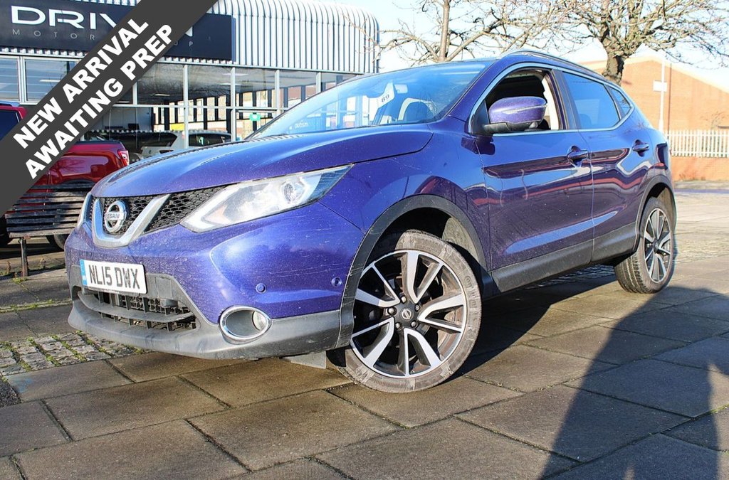 Used Nissan Qashqai 2015 for sale - 77227087: Photo 2