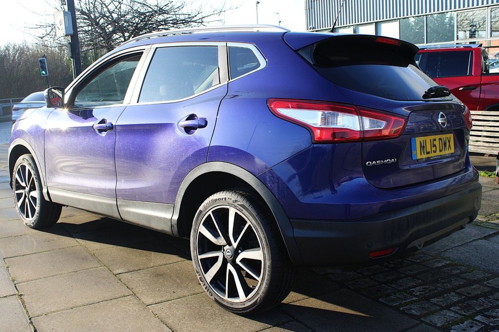 Used Nissan Qashqai 2015 for sale - 77227087: Photo 9