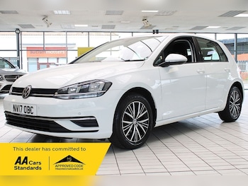 Used Volkswagen Golf 2017 for sale - 75689421: Photo