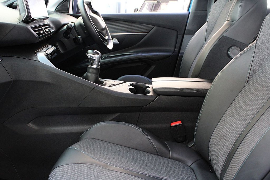 Used Peugeot 3008 2021 for sale - 77231393: Photo 21