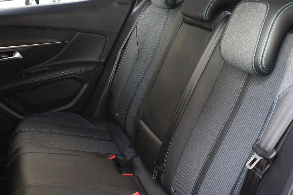 Used Peugeot 3008 2021 for sale - 77231393: Photo 25