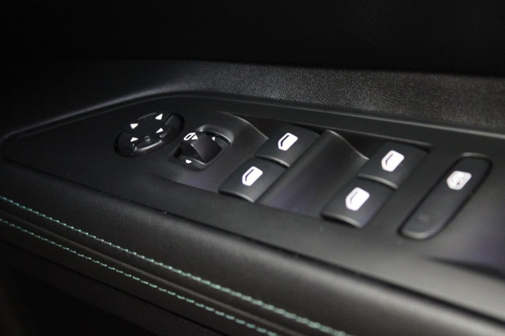 Used Peugeot 3008 2021 for sale - 77231393: Photo 37