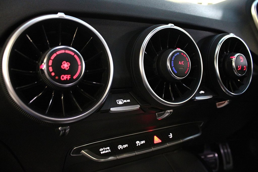 Used Audi TT 2016 for sale - 77231436: Photo 24