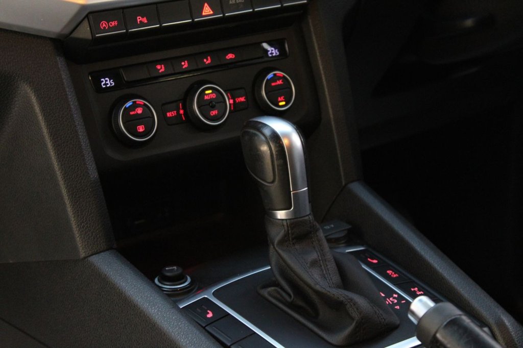 Used Volkswagen Amarok 2019 for sale - 77231400: Photo 26