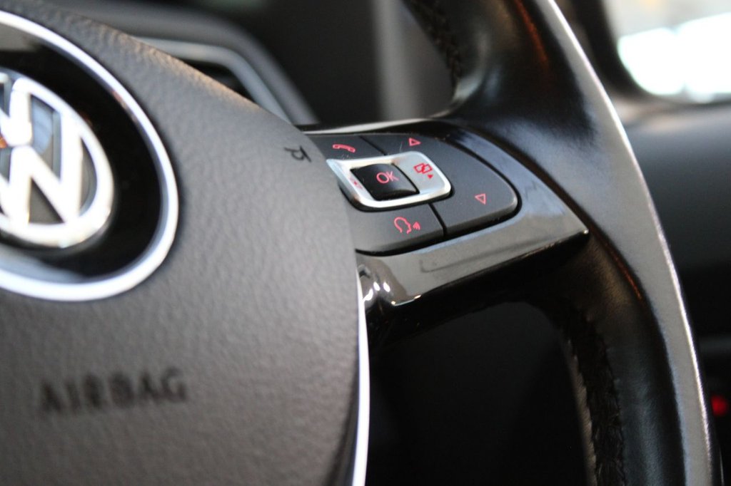 Used Volkswagen Amarok 2019 for sale - 77231400: Photo 37