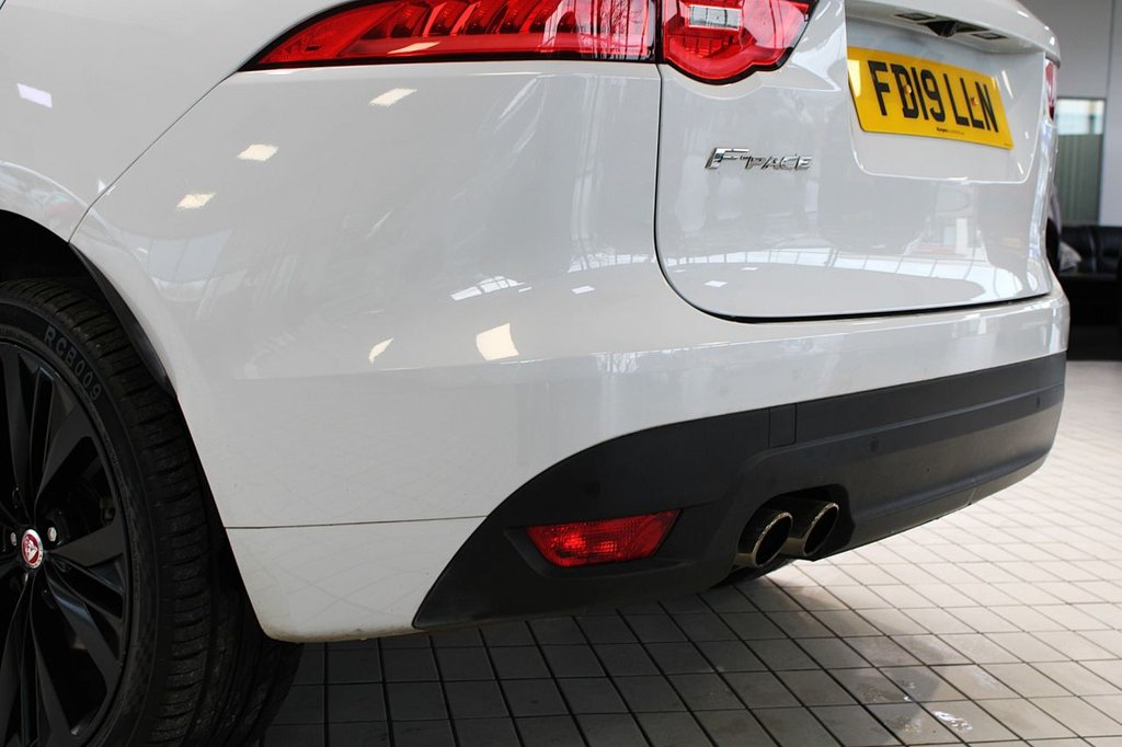 Used Jaguar F-Pace 2019 for sale - 77276000: Photo 18