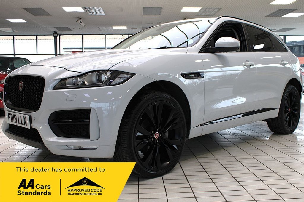 Used Jaguar F-Pace 2019 for sale - 77276000: Photo 2