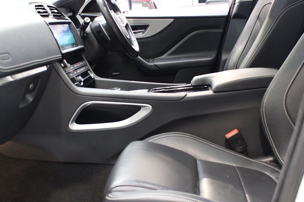 Used Jaguar F-Pace 2019 for sale - 77276000: Photo 22