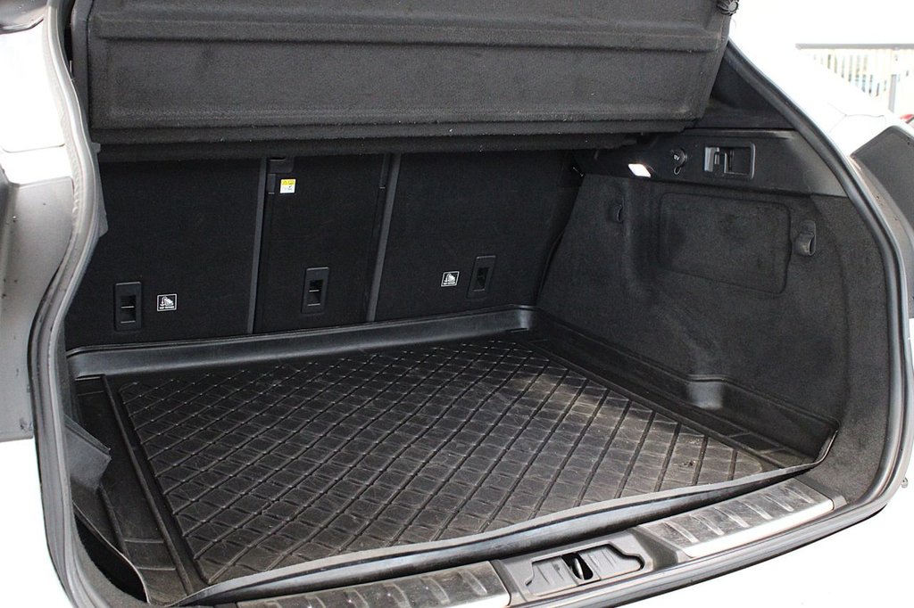 Used Jaguar F-Pace 2019 for sale - 77276000: Photo 28