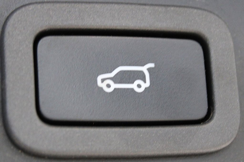 Used Jaguar F-Pace 2019 for sale - 77276000: Photo 29