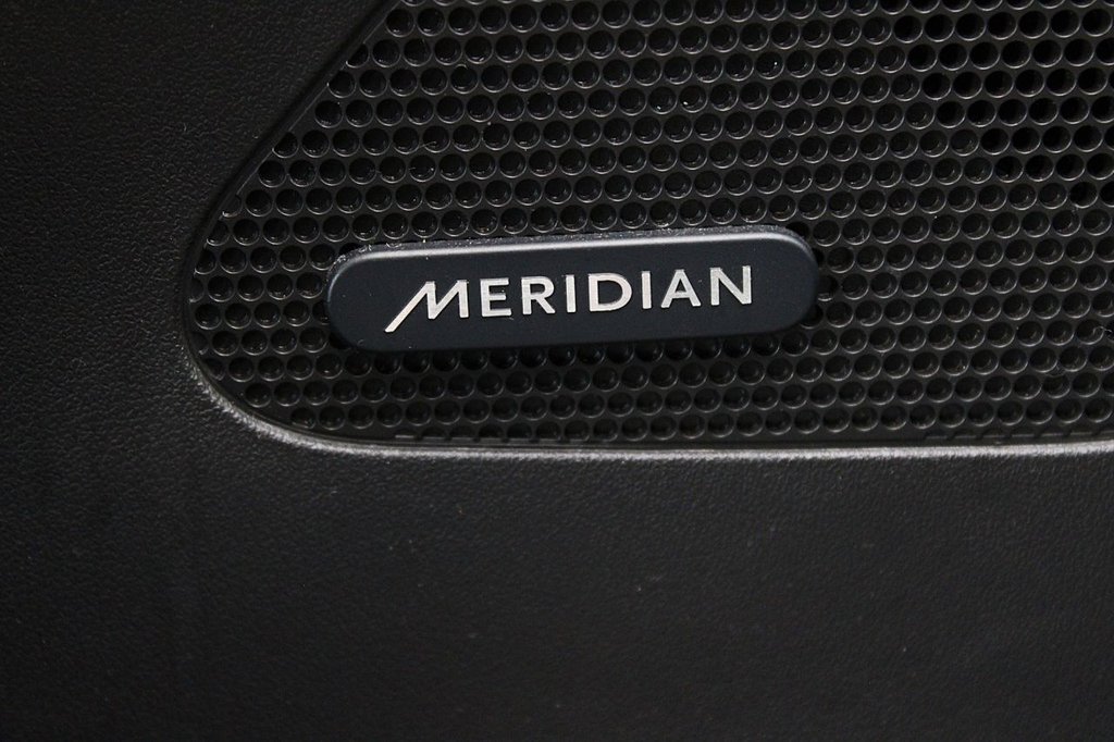 Used Jaguar F-Pace 2019 for sale - 77276000: Photo 31