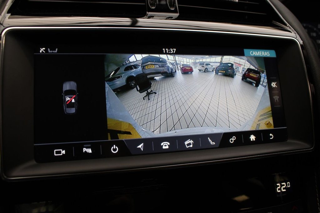 Used Jaguar F-Pace 2019 for sale - 77276000: Photo 33