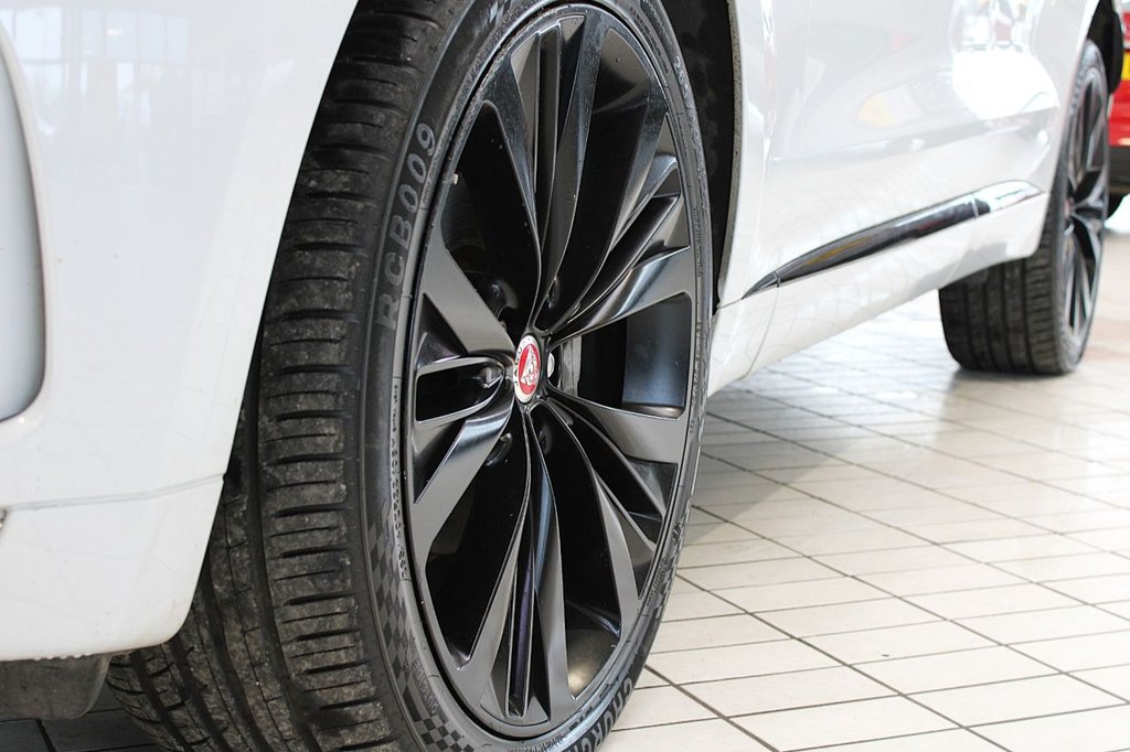 Used Jaguar F-Pace 2019 for sale - 77276000: Photo 6