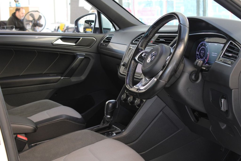 Used Volkswagen Tiguan 2017 for sale - 77231407: Photo 44