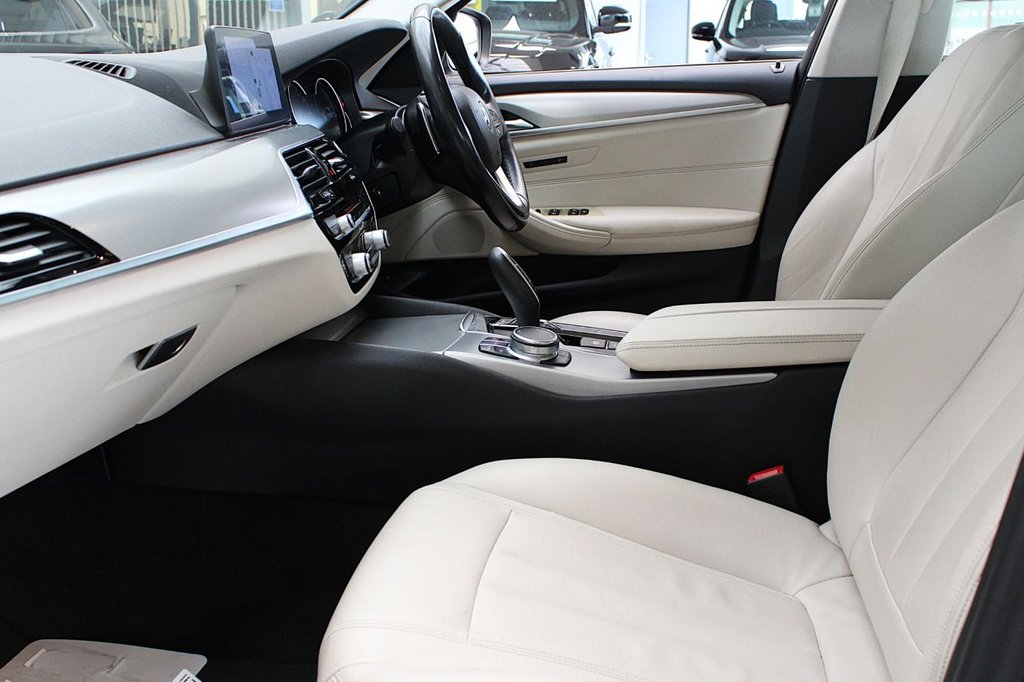 Used BMW 5 Series 2017 for sale - 77301830: Photo 21