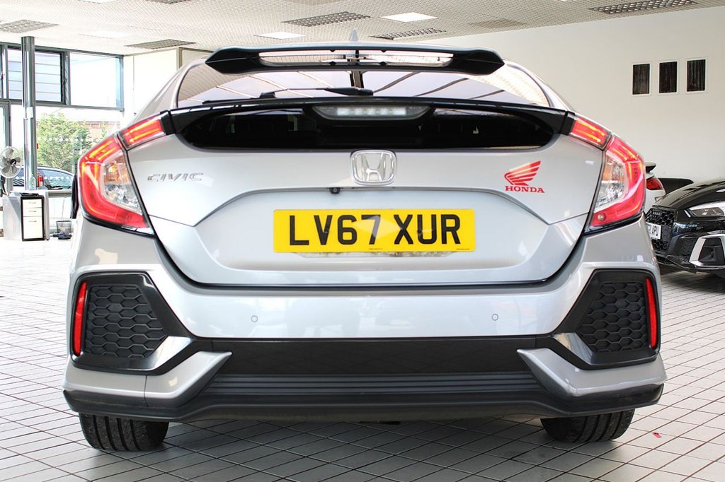 Used Honda Civic 2017 for sale - 77231421: Photo 16