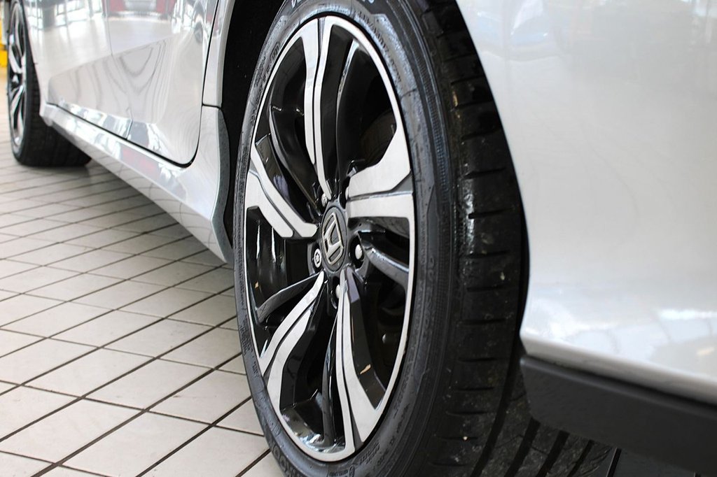 Used Honda Civic 2017 for sale - 77231421: Photo 20