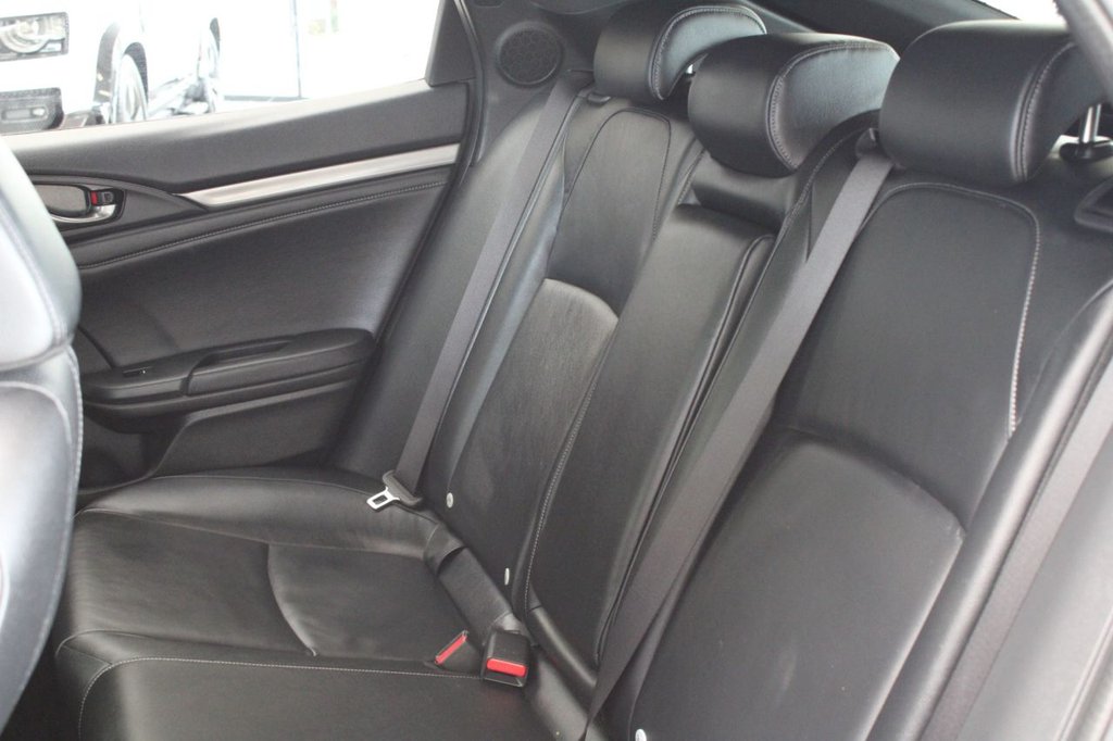 Used Honda Civic 2017 for sale - 77231421: Photo 27