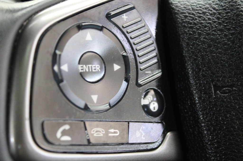 Used Honda Civic 2017 for sale - 77231421: Photo 40