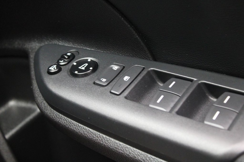 Used Honda Civic 2017 for sale - 77231421: Photo 42