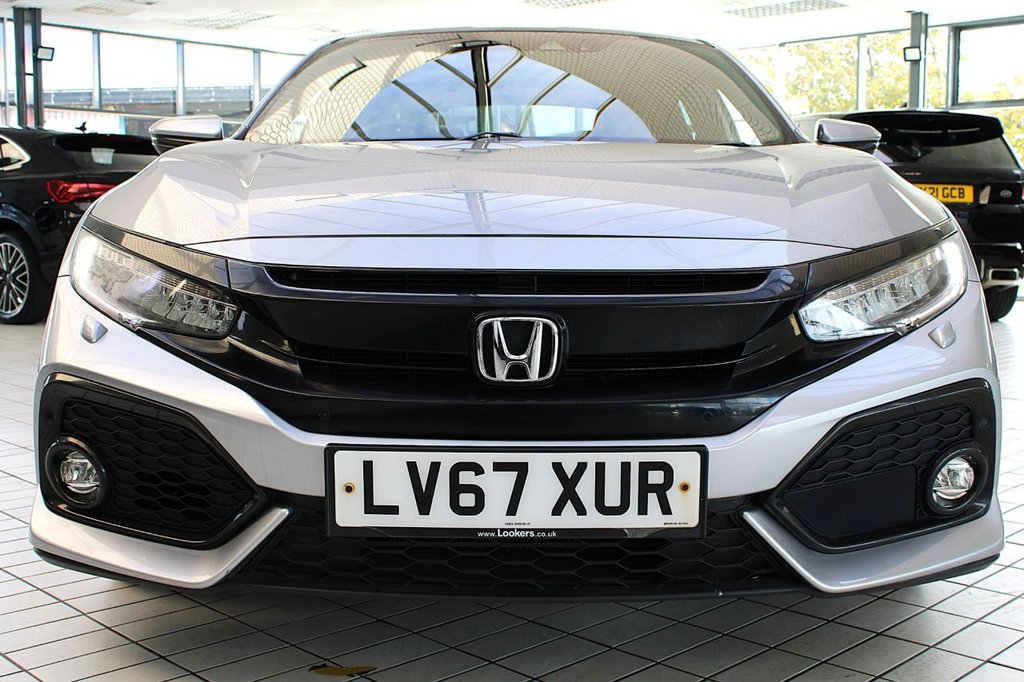Used Honda Civic 2017 for sale - 77231421: Photo 8