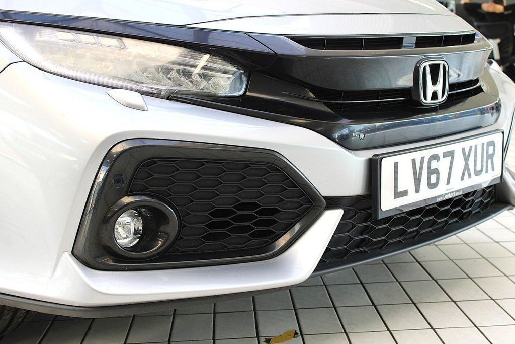 Used Honda Civic 2017 for sale - 77231421: Photo 9