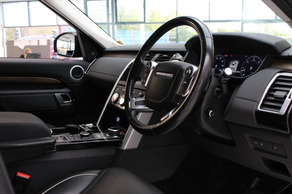 Used Land Rover Discovery 2018 for sale - 76345304: Photo 45