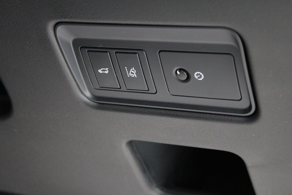 Used Land Rover Discovery 2018 for sale - 76345304: Photo 49
