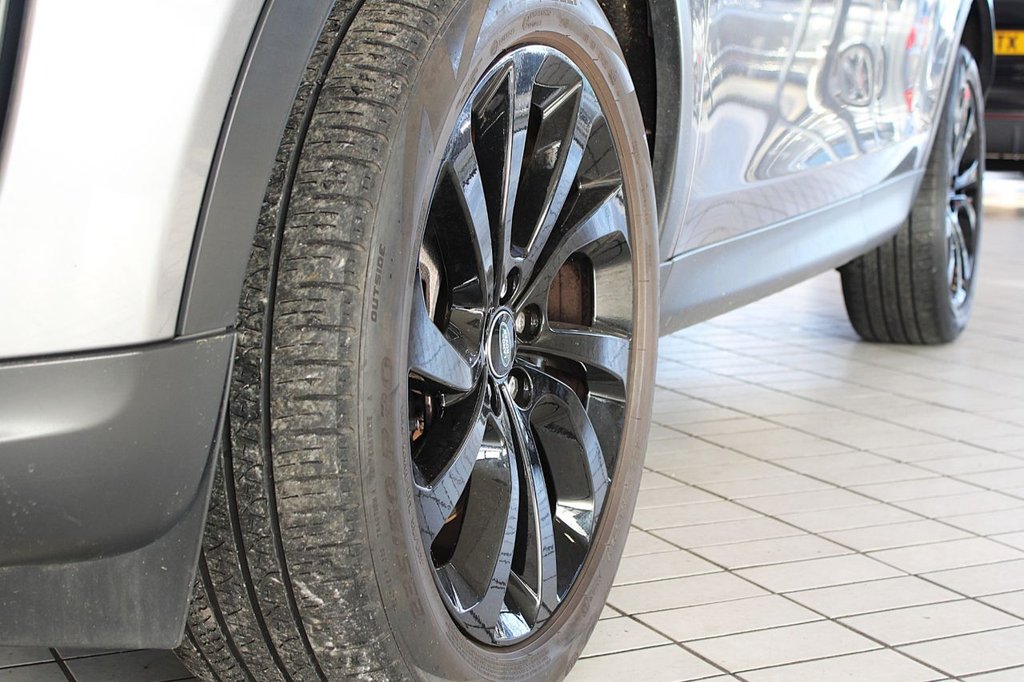 Used Land Rover Discovery Sport 2021 for sale - 77231475: Photo 5