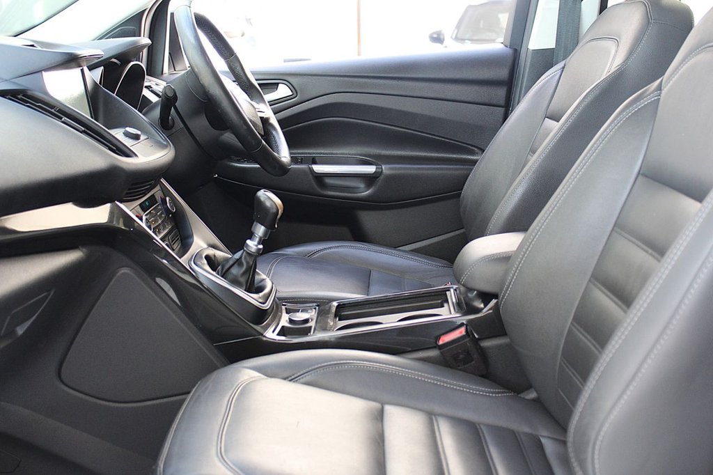 Used Ford Kuga 2019 for sale - 77231392: Photo 21