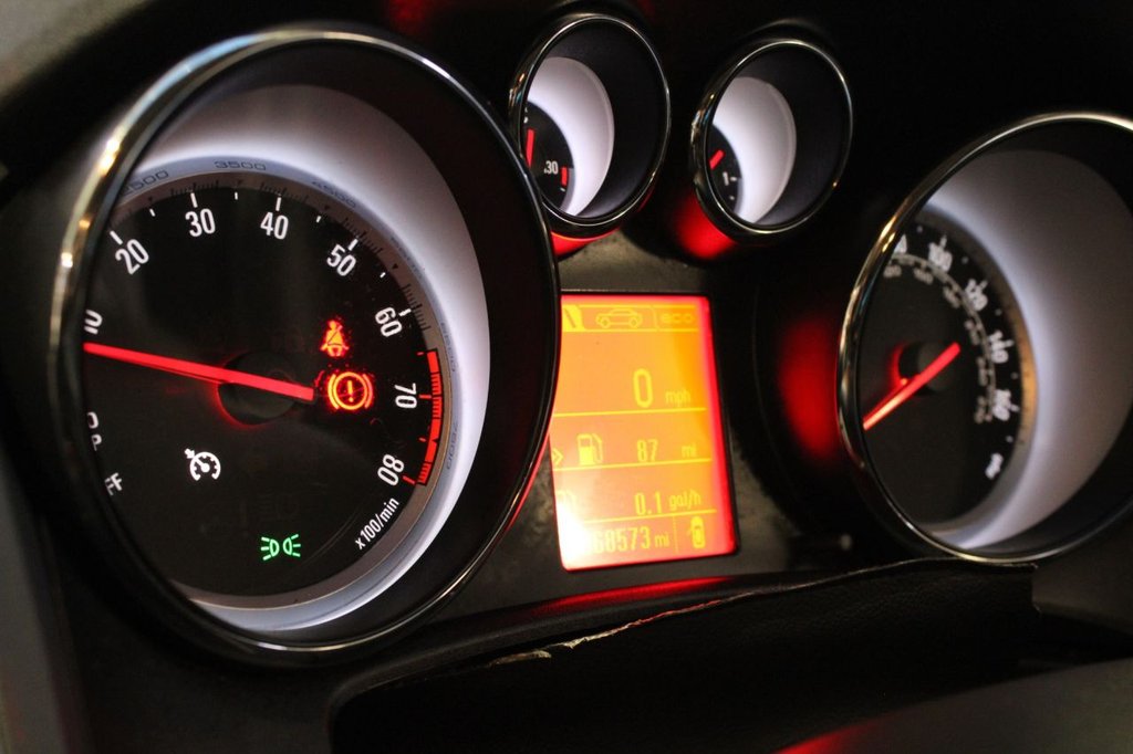 Used Vauxhall Astra GTC 2015 for sale - 77547257: Photo 36