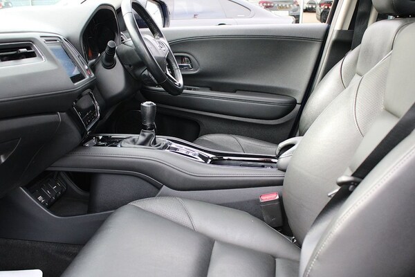 Used Honda HR-V 2016 for sale - 76173186: Photo 10