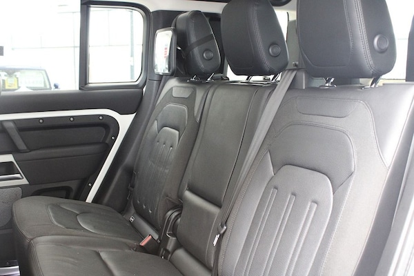 Used Land Rover Defender 2020 for sale - 75799047: Photo 30