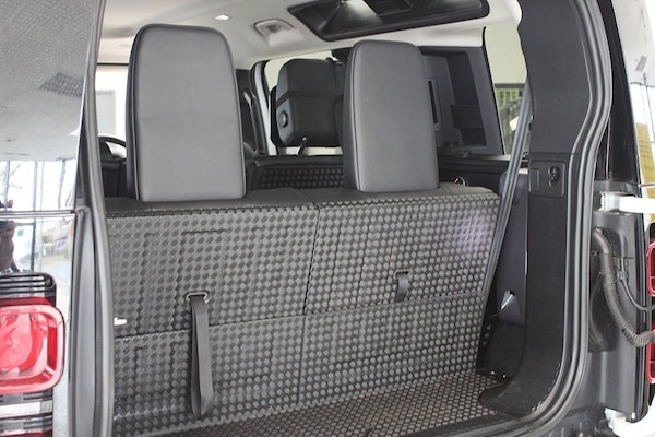Used Land Rover Defender 2020 for sale - 75799047: Photo 33