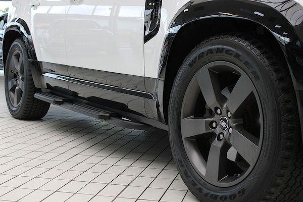 Used Land Rover Defender 2020 for sale - 75799047: Photo 8