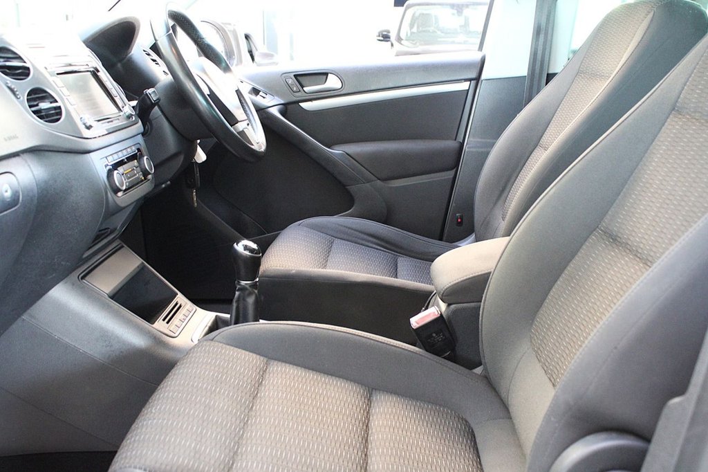 Used Volkswagen Tiguan 2012 for sale - 77231417: Photo 21