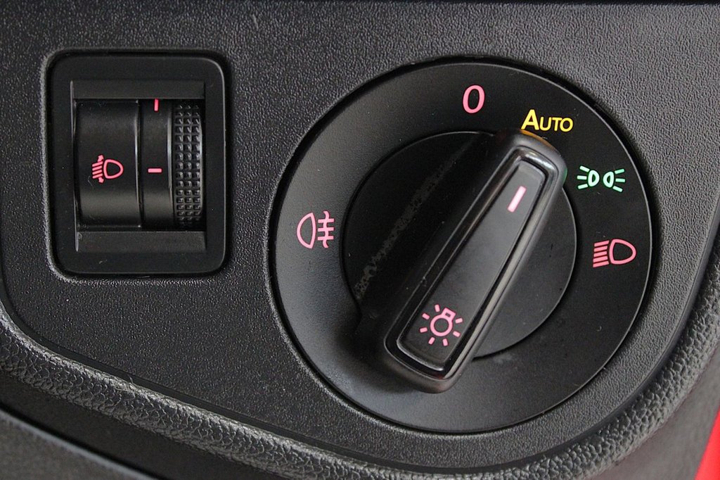 Used Volkswagen Polo 2019 for sale - 77631873: Photo 41