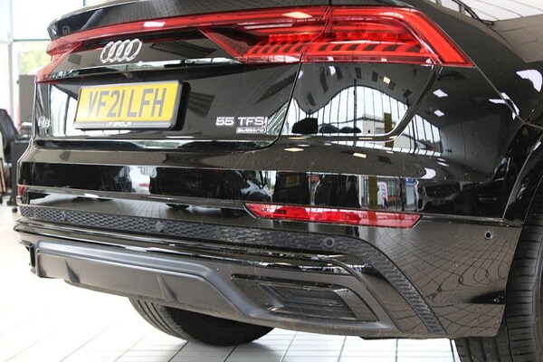 Used Audi Q8 2021 for sale - 75689453: Photo 11