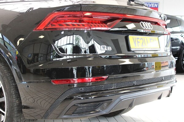 Used Audi Q8 2021 for sale - 75689453: Photo 15