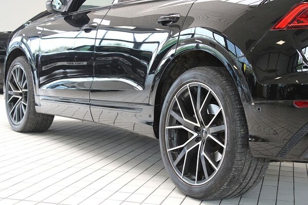Used Audi Q8 2021 for sale - 75689453: Photo 17