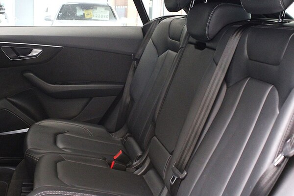 Used Audi Q8 2021 for sale - 75689453: Photo 25