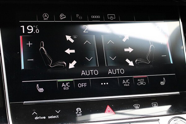 Used Audi Q8 2021 for sale - 75689453: Photo 35