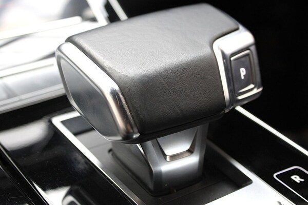Used Audi Q8 2021 for sale - 75689453: Photo 39
