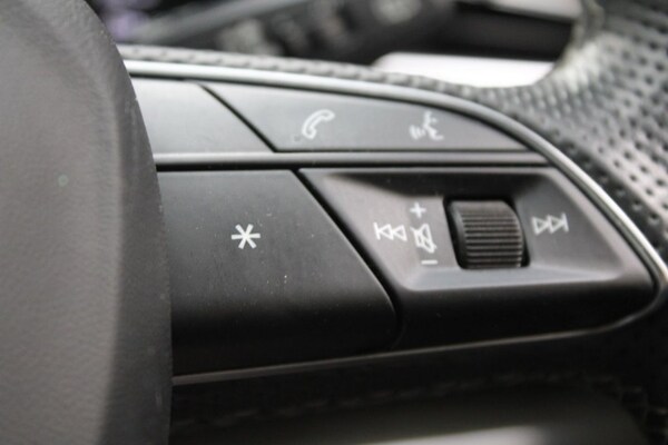 Used Audi Q8 2021 for sale - 75689453: Photo 43
